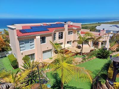 House For Sale in Outeniqua Strand, Outeniqua Strand